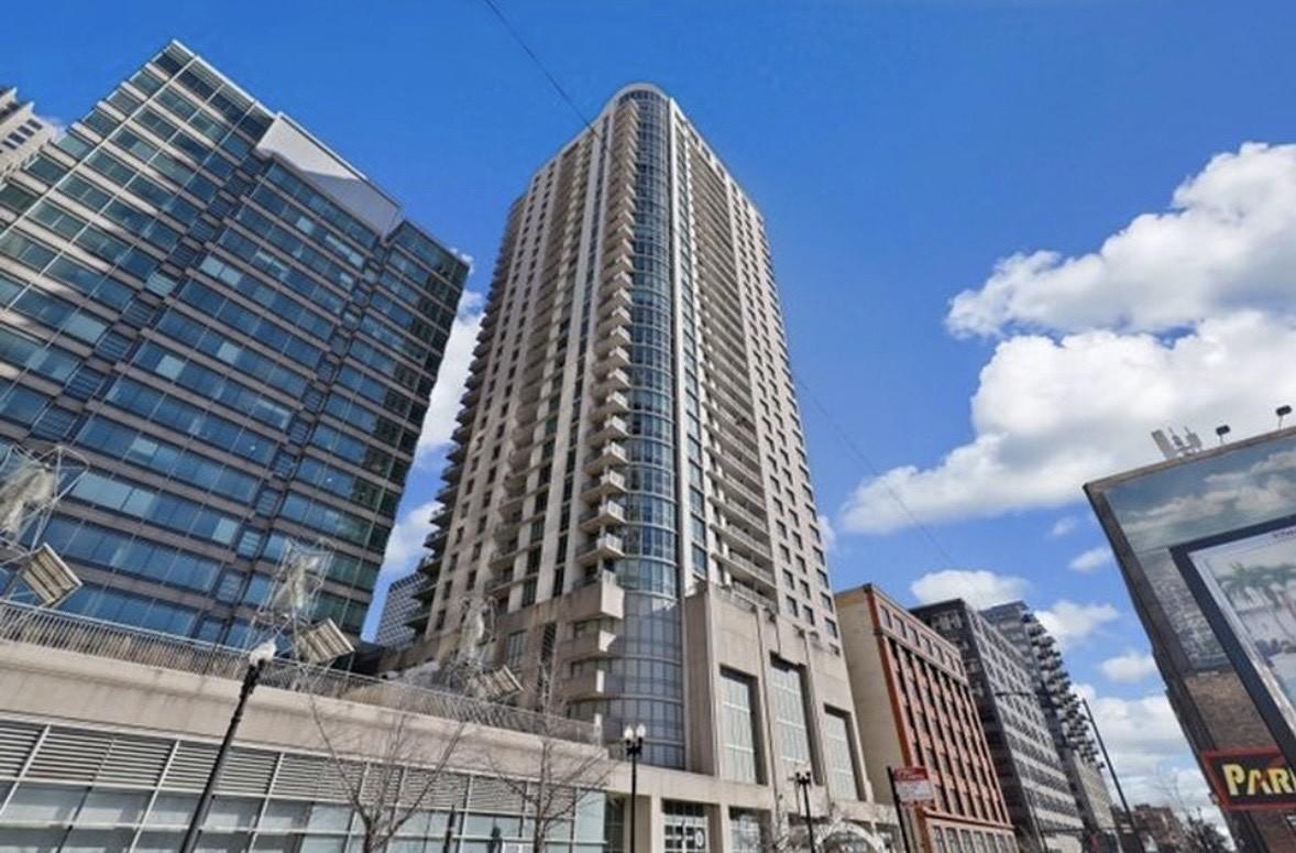 125 S Jefferson St. #2408, Chicago, IL 60661