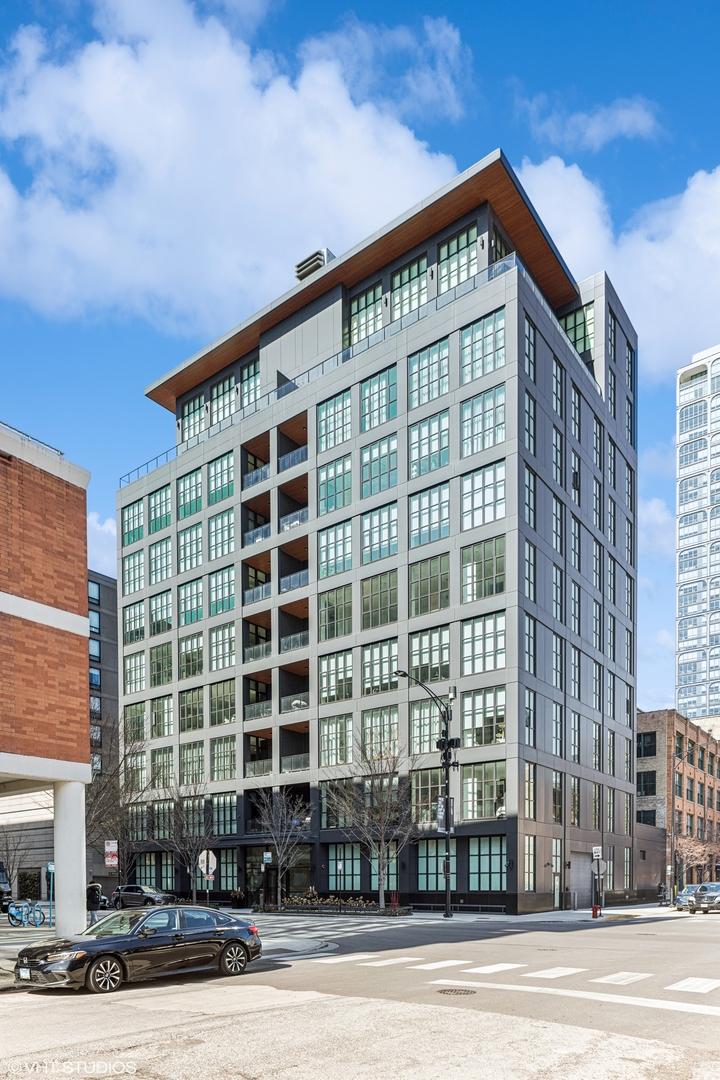 900 W Washington Blvd. #202, Chicago, IL 60607