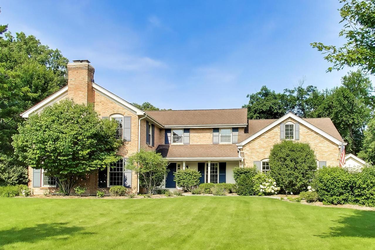 2113 Middlefork Rd., Northfield, IL 60093