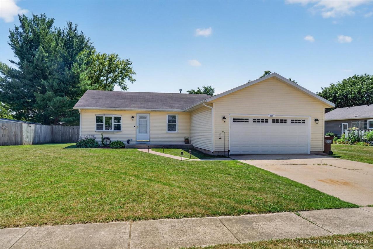 519 6th Ave., Marengo, IL 60152