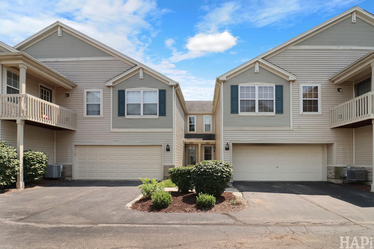 669 Morris Ct., Lakemoor, IL 60051