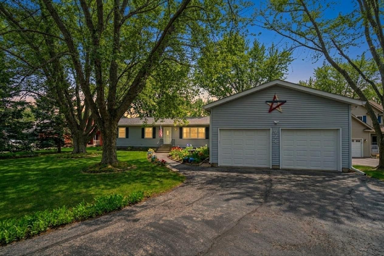 924 Suzy St., Sandwich, IL 60548