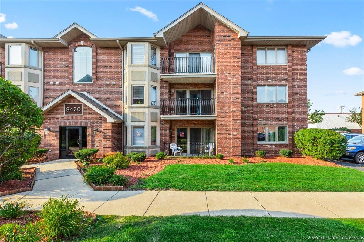 9420 S Melvina Ave. #2NW, Oak Lawn, IL 60453