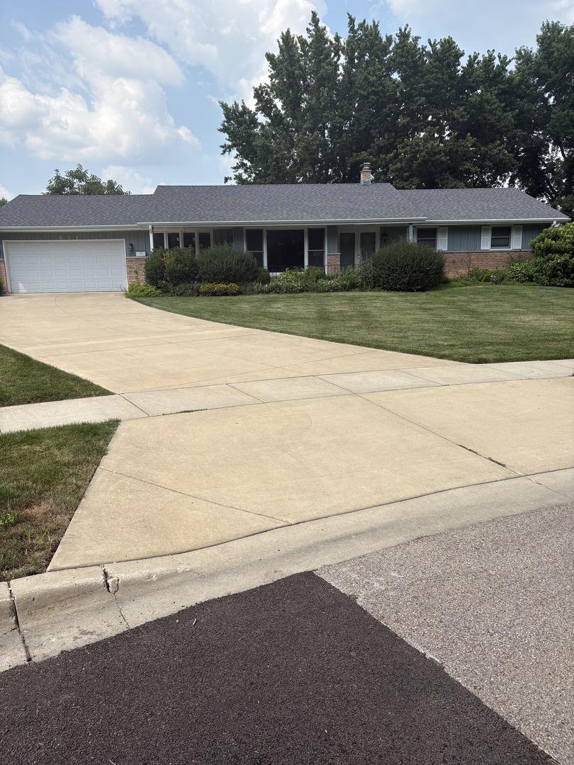 631 Joanne Ln., Dekalb, IL 60115