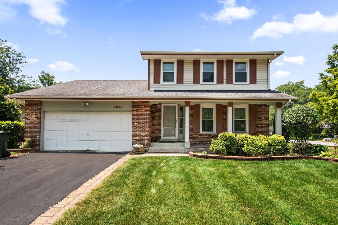 18604 Carpenter St., Homewood, IL 60430