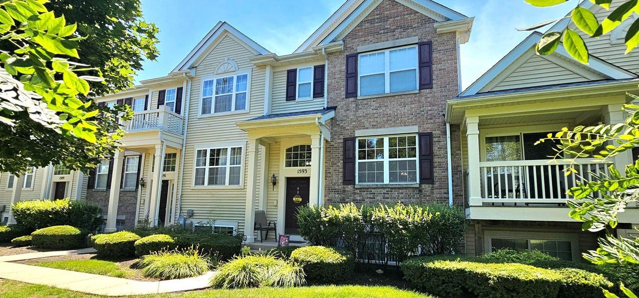 1593 Sandcastle Ln., Pingree Grove, IL 60140