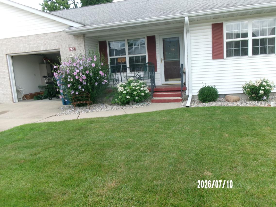 103 Fleming Ct., Watseka, IL 60970