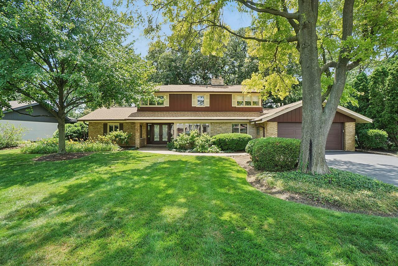 147 Timber View Dr., Oak Brook, IL 60523