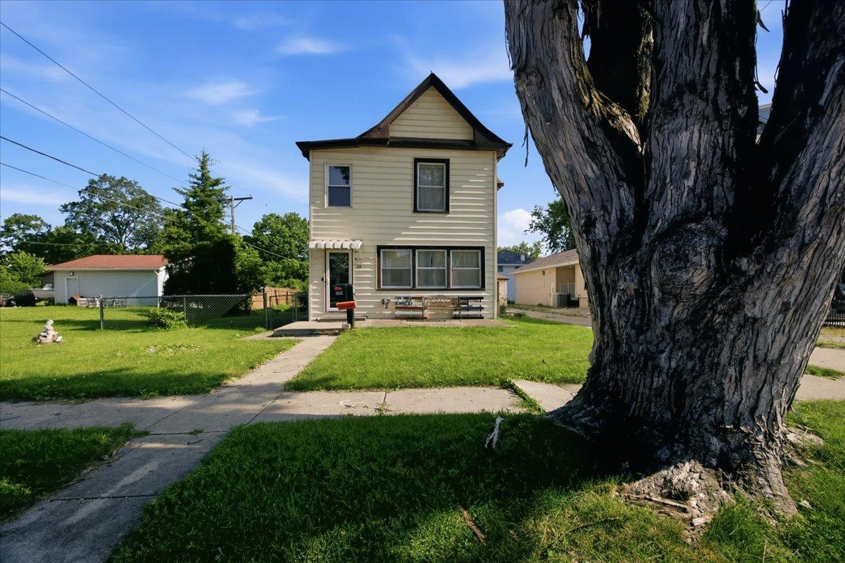 219 E Michigan Ave., Pontiac, IL 61764