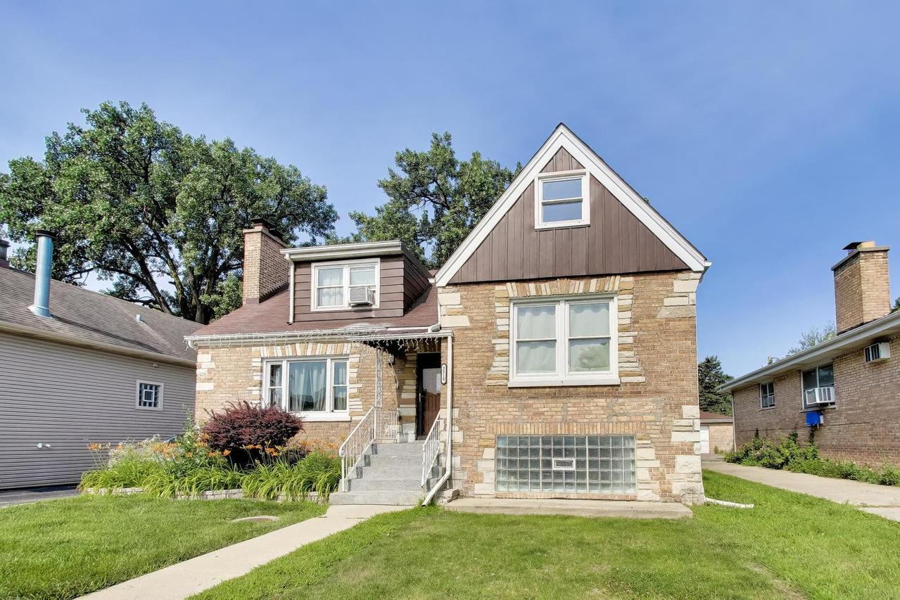 2518 N 79th Ave., Elmwood Park, IL 60707