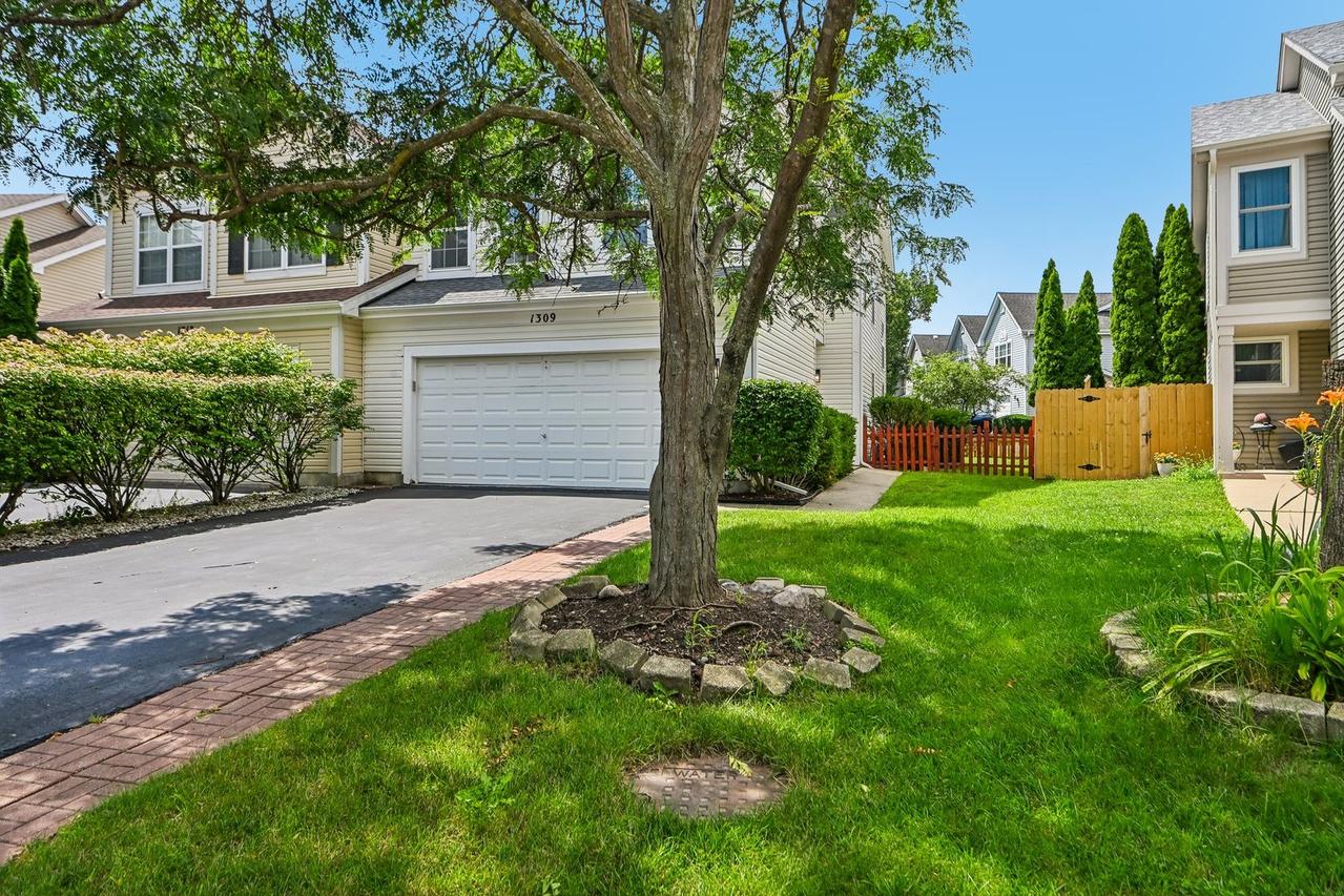 1309 Newport St., Mundelein, IL 60060