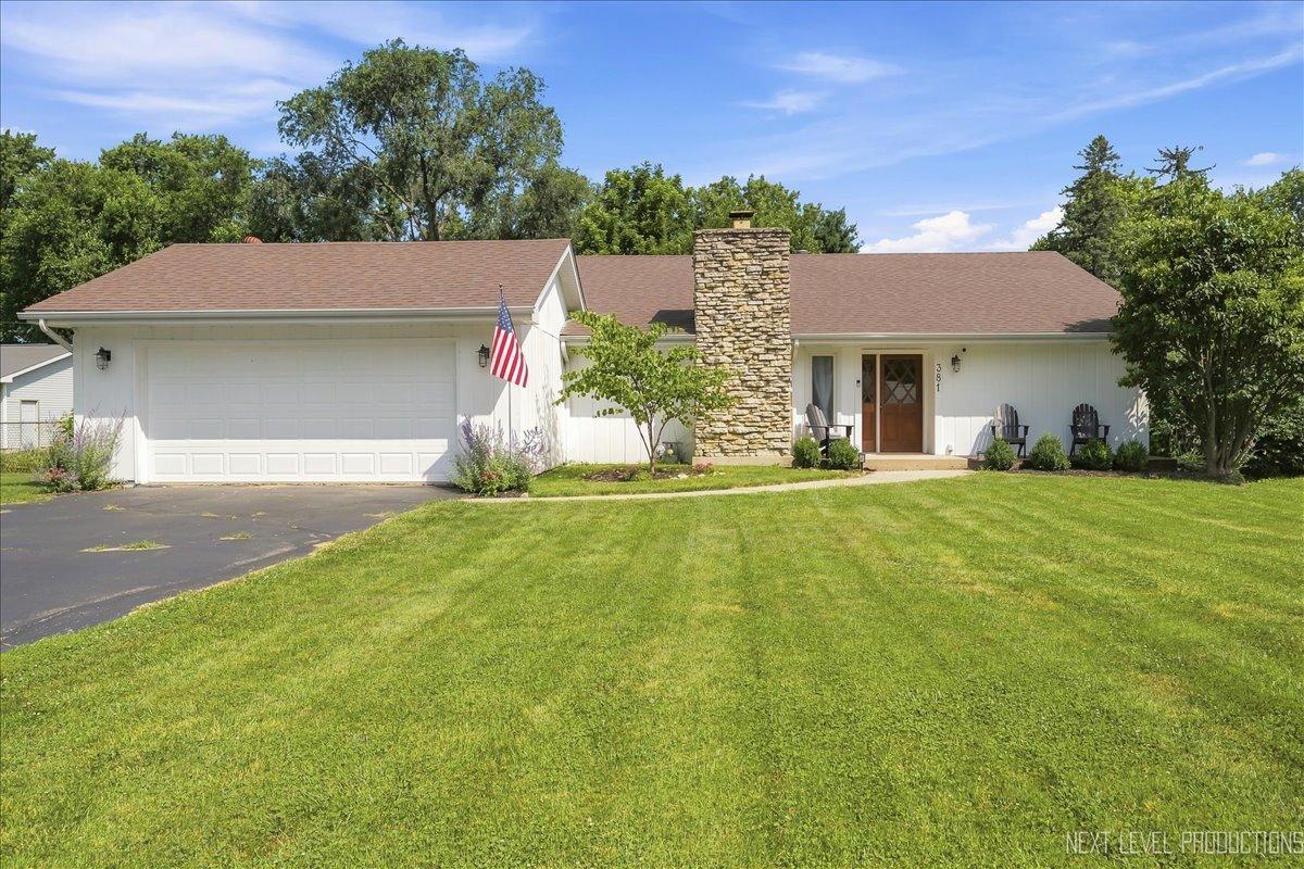 381 Orion Rd., Batavia, IL 60510
