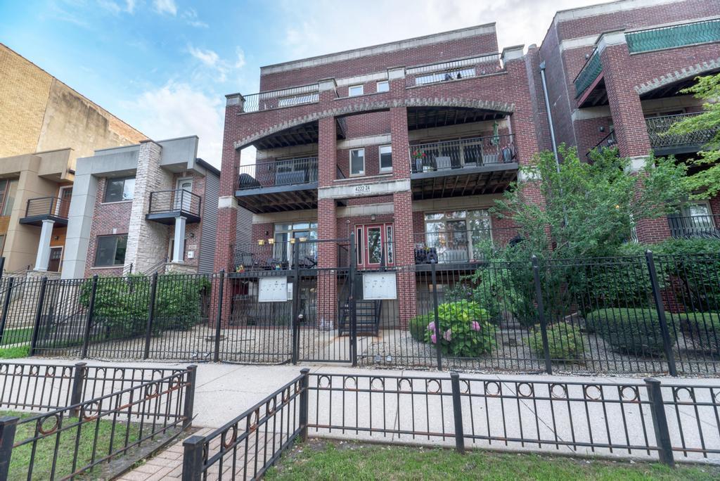 4224 S King Dr. #4S, Chicago, IL 60653