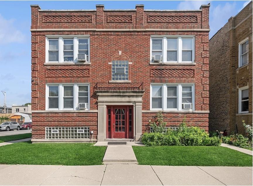 4954 W Patterson Ave. #1, Chicago, IL 60641