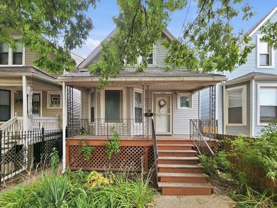 New Homes with Master Bedrooms on the 1st Floor in Hermosa: July 11th to July 17th