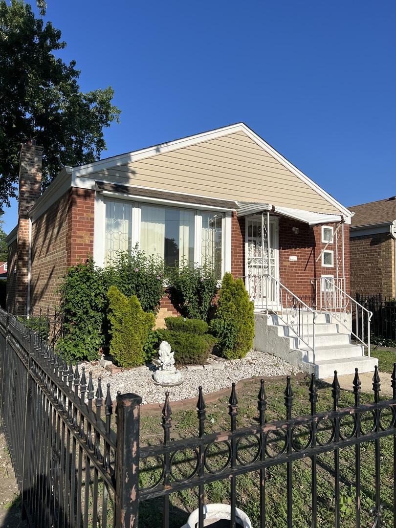 4501 S Lawler Ave., Chicago, IL 60638