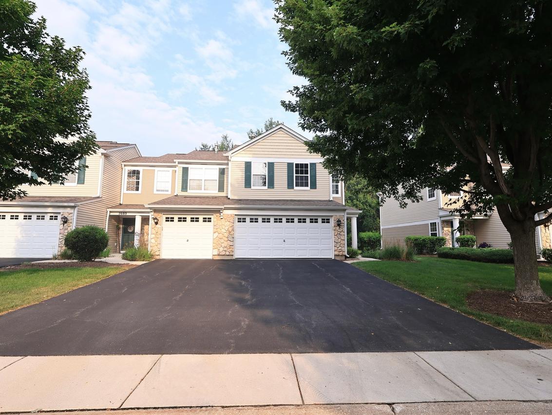 2607 Oak Tree Ln., Plainfield, IL 60586