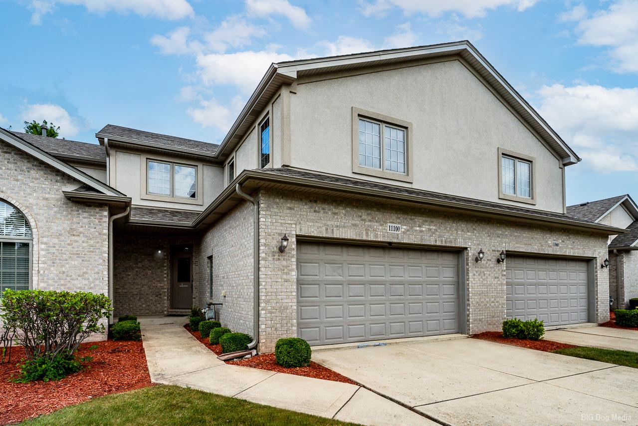 11100 Karen Dr., Orland Park, IL 60467