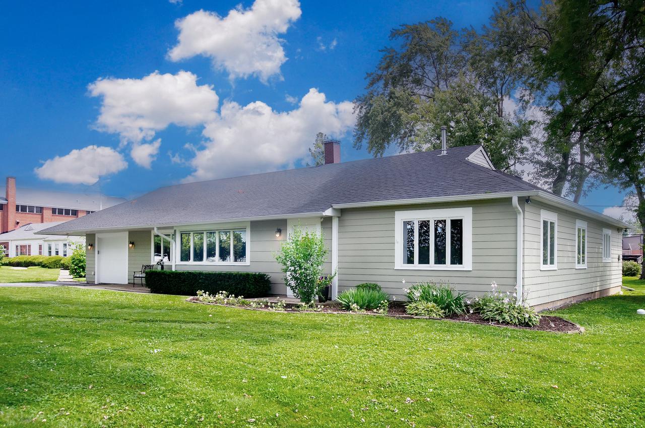 1903 W 58th Pl., La Grange Highlands, IL 60525
