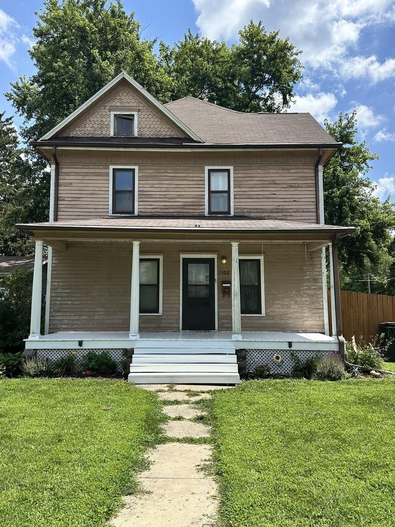 1102 8th Ave., Sterling, IL 61081