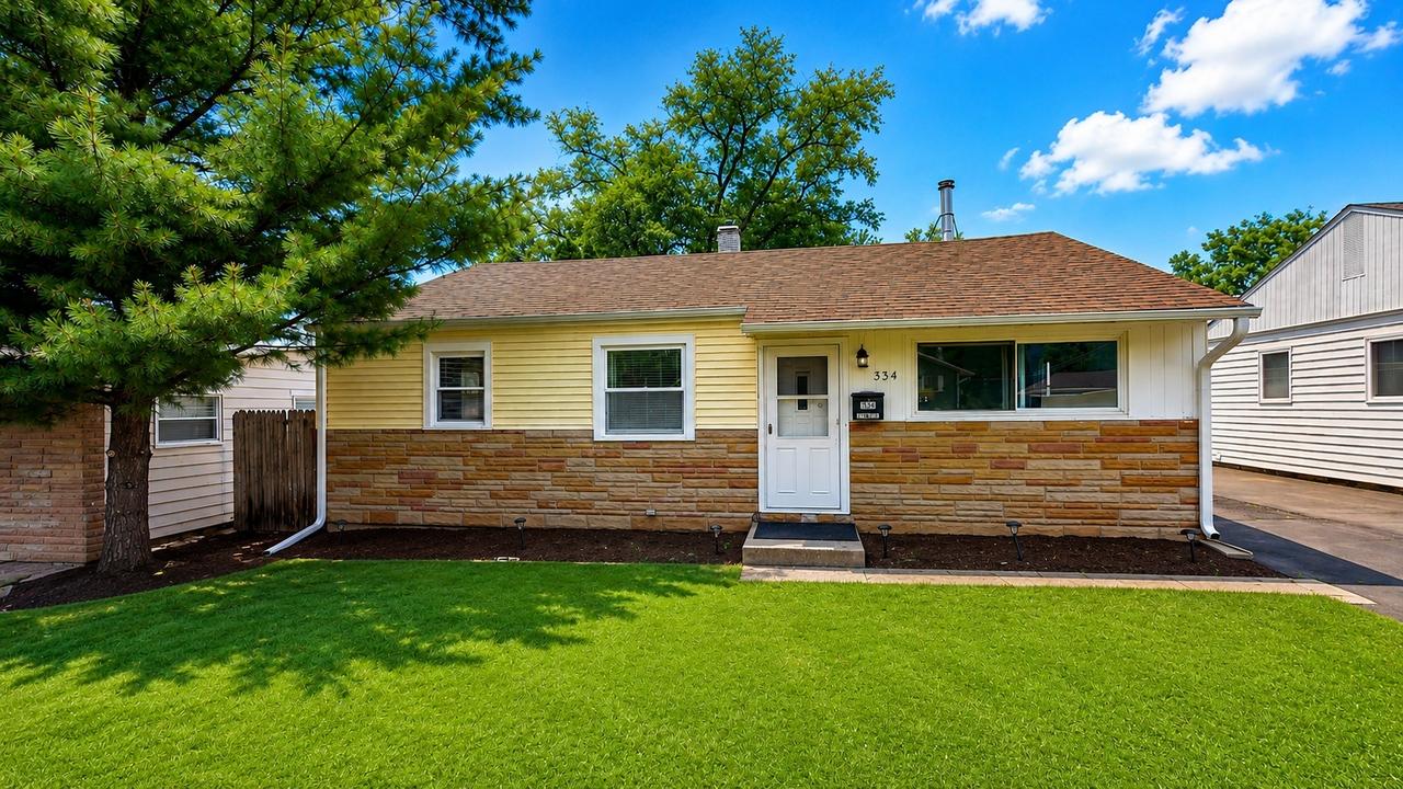 334 S Seymour Ave., Mundelein, IL 60060