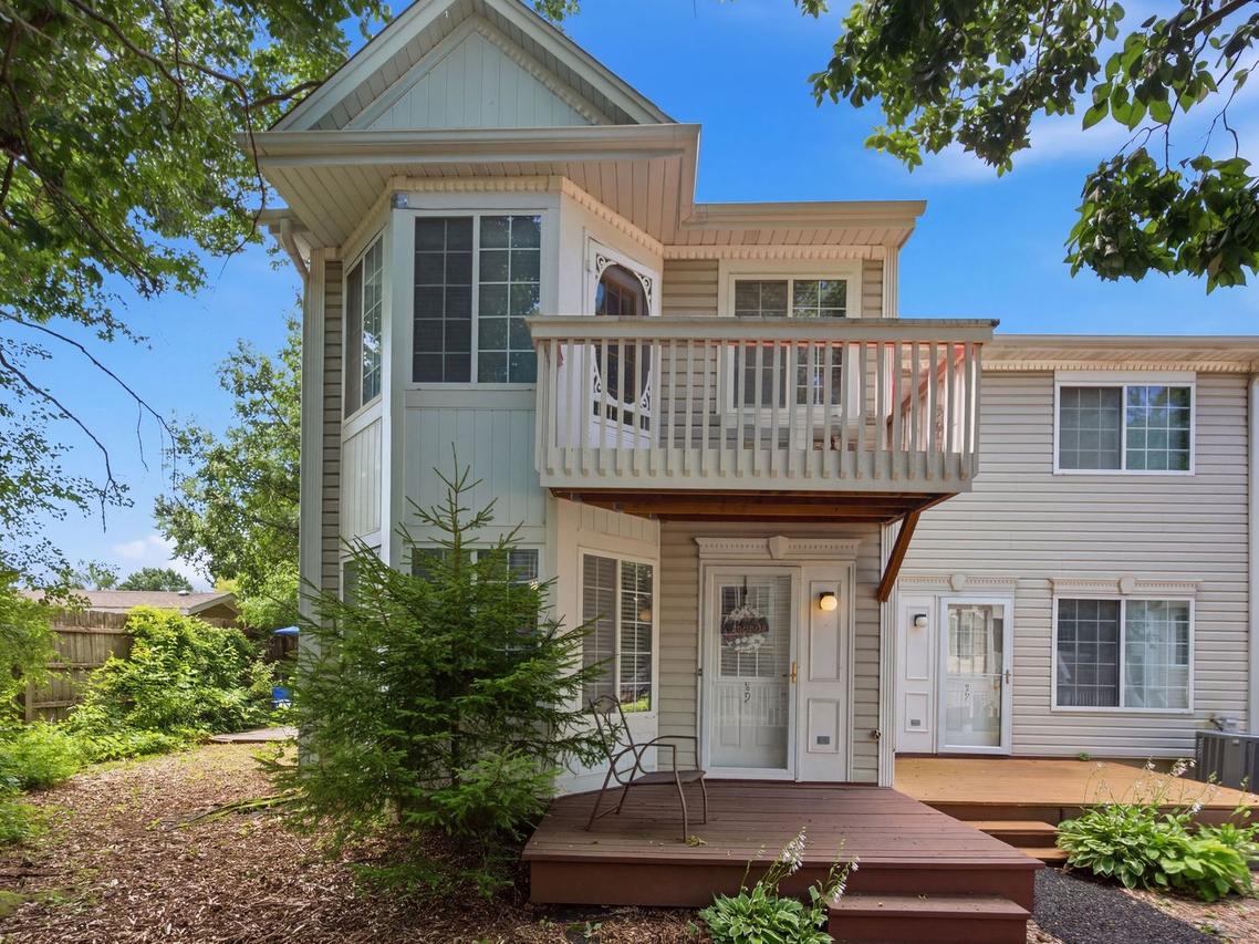 59 N Macgillis Dr., Round Lake, IL 60073