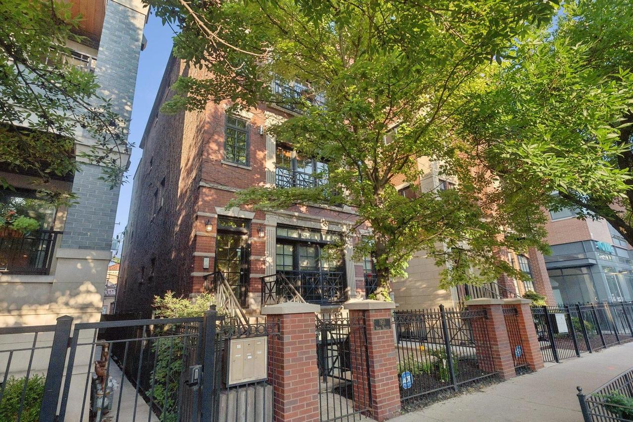 1951 N Halsted St. #3, Chicago, IL 60614