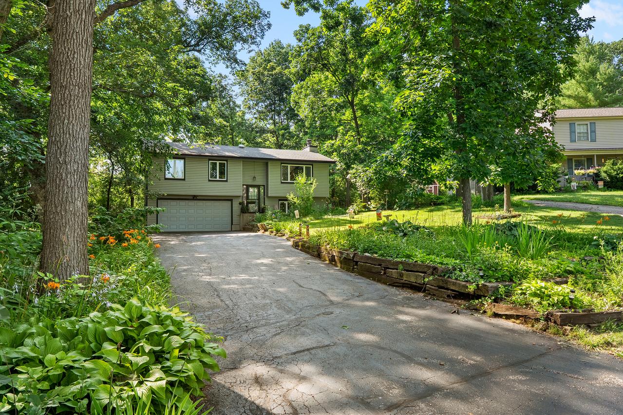 6507 White Doe Tr., Rockford, IL 61102
