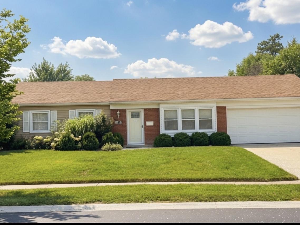1316 Chalfont Dr., Schaumburg, IL 60194