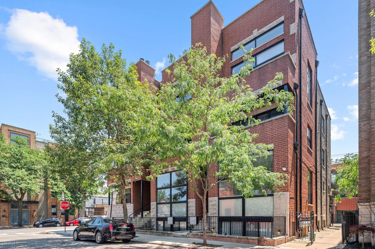2003 W Superior St. #3E, Chicago, IL 60612