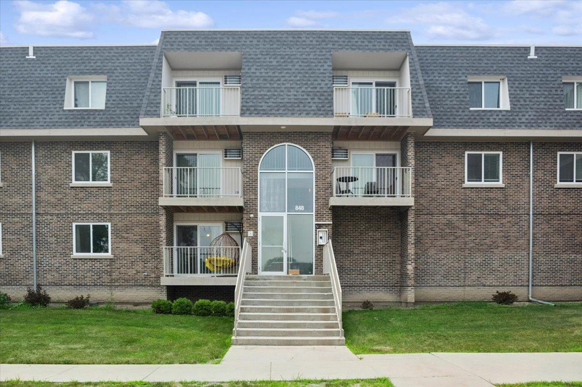 848 Mcintosh Ct. #204, Prospect Heights, IL 60070