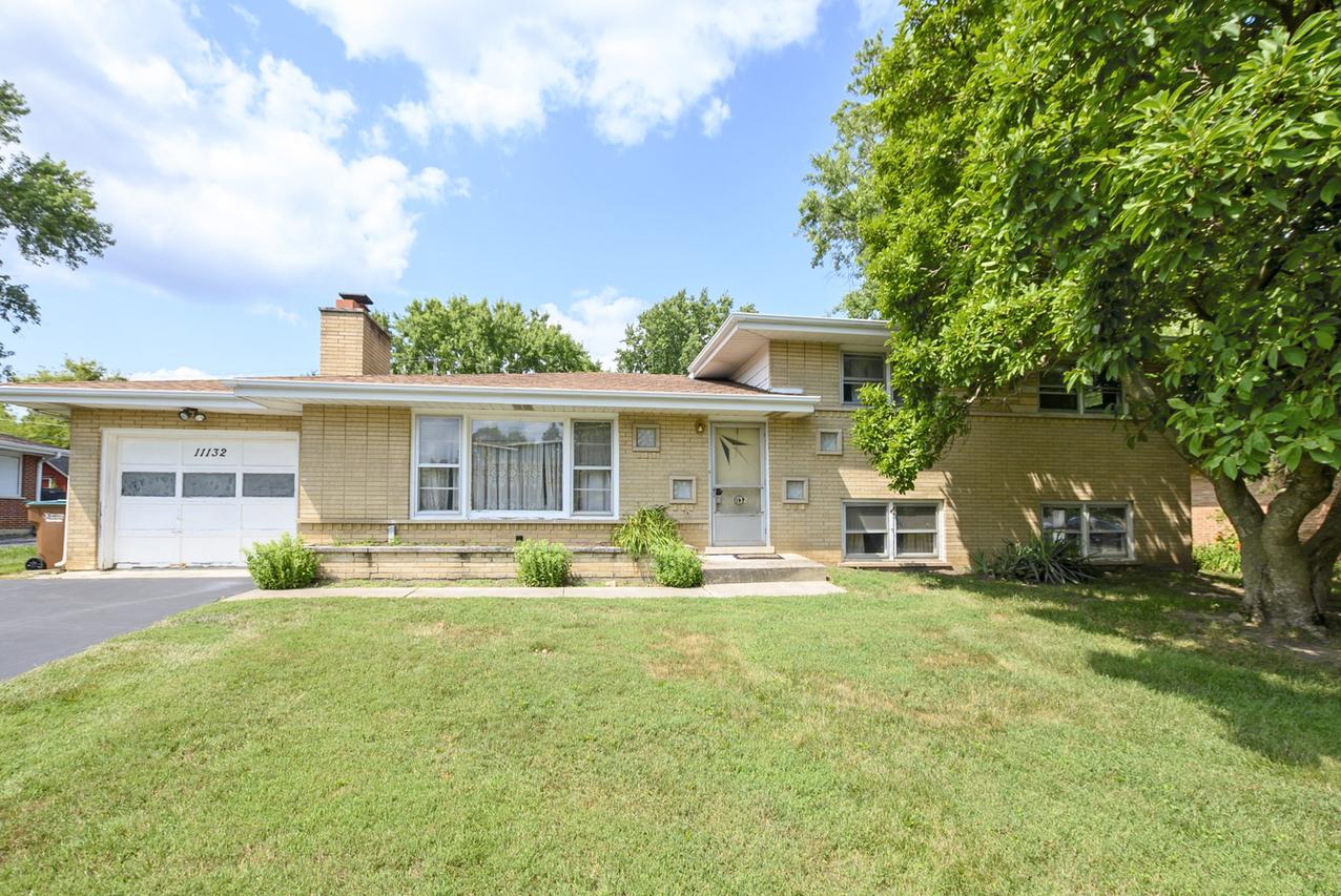 11132 84th Pl., Willow Springs, IL 60480