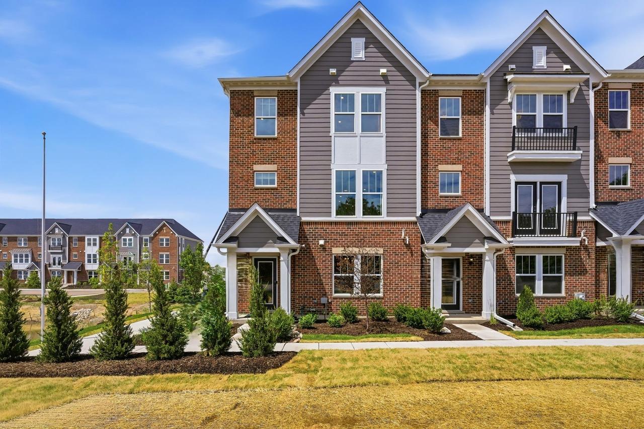 222 Steeple Bush Ln. #9440, Schaumburg, IL 60193