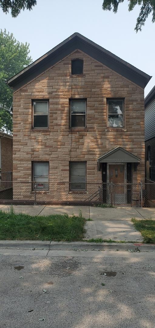 2704 S Hillock Ave., Chicago, IL 60608