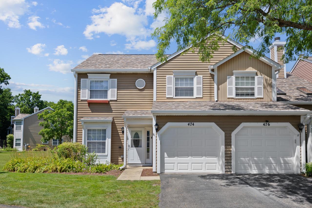474 Ascot Ln., Streamwood, IL 60107