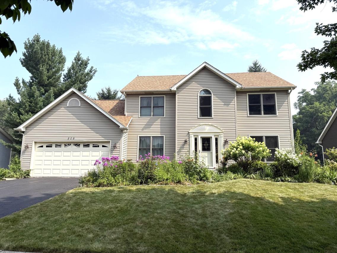 505 Boardman Cir., Bolingbrook, IL 60440