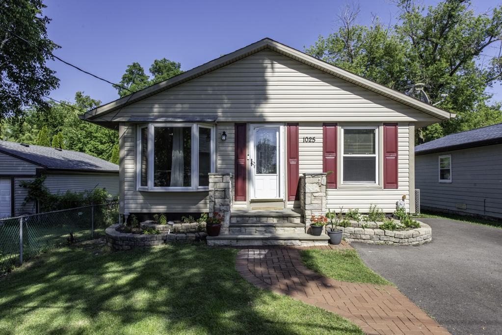 1025 Shady Lane Ct., Round Lake Beach, IL 60073
