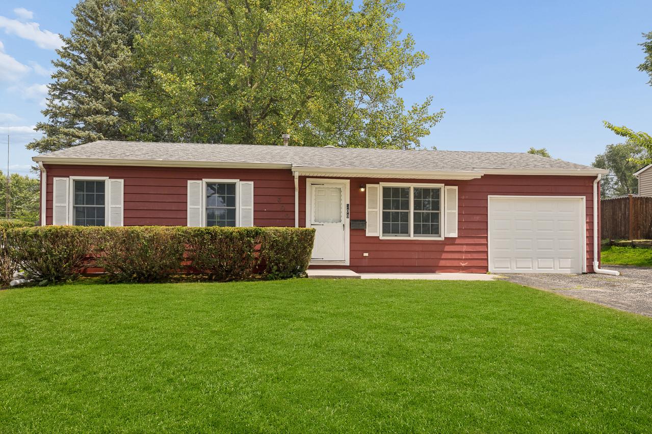 300 Macgregor Rd., Lockport, IL 60441