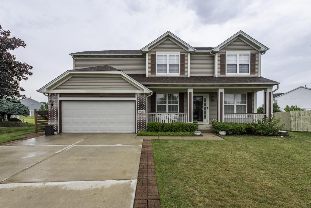 39689 Lynsee Ct., Beach Park, IL 60083