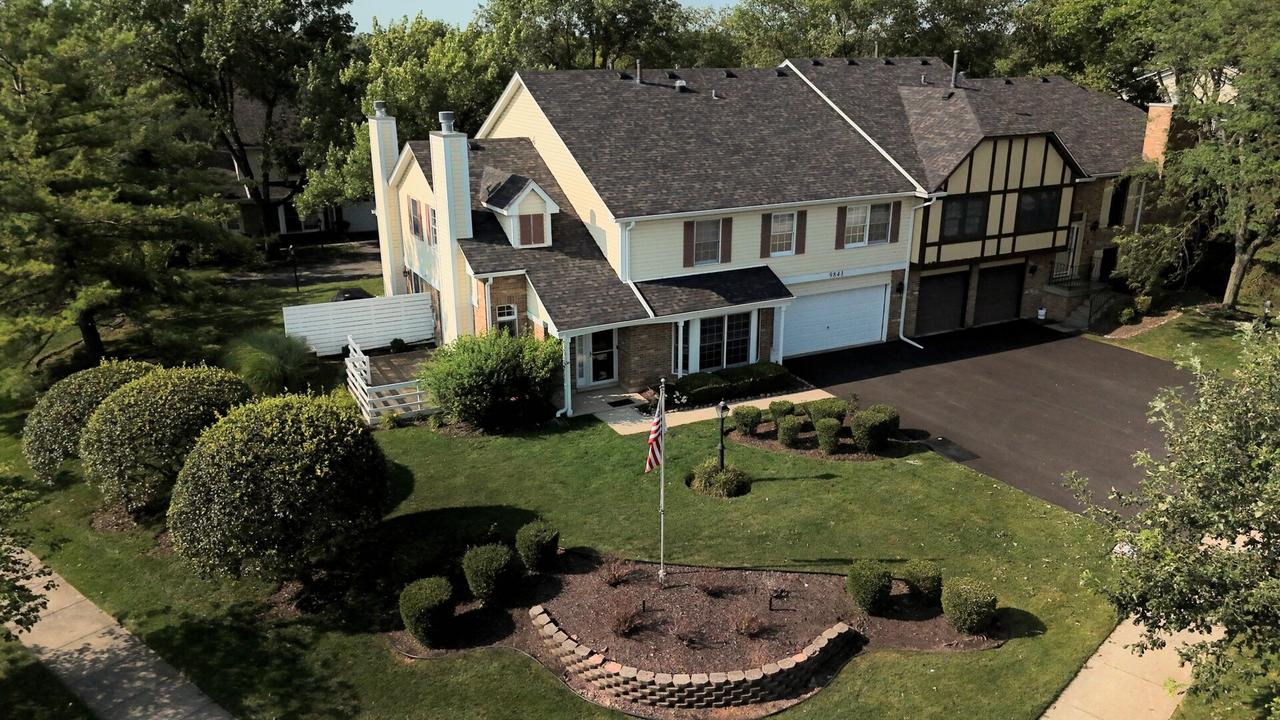 9841 Cambridge Dr., Mokena, IL 60448