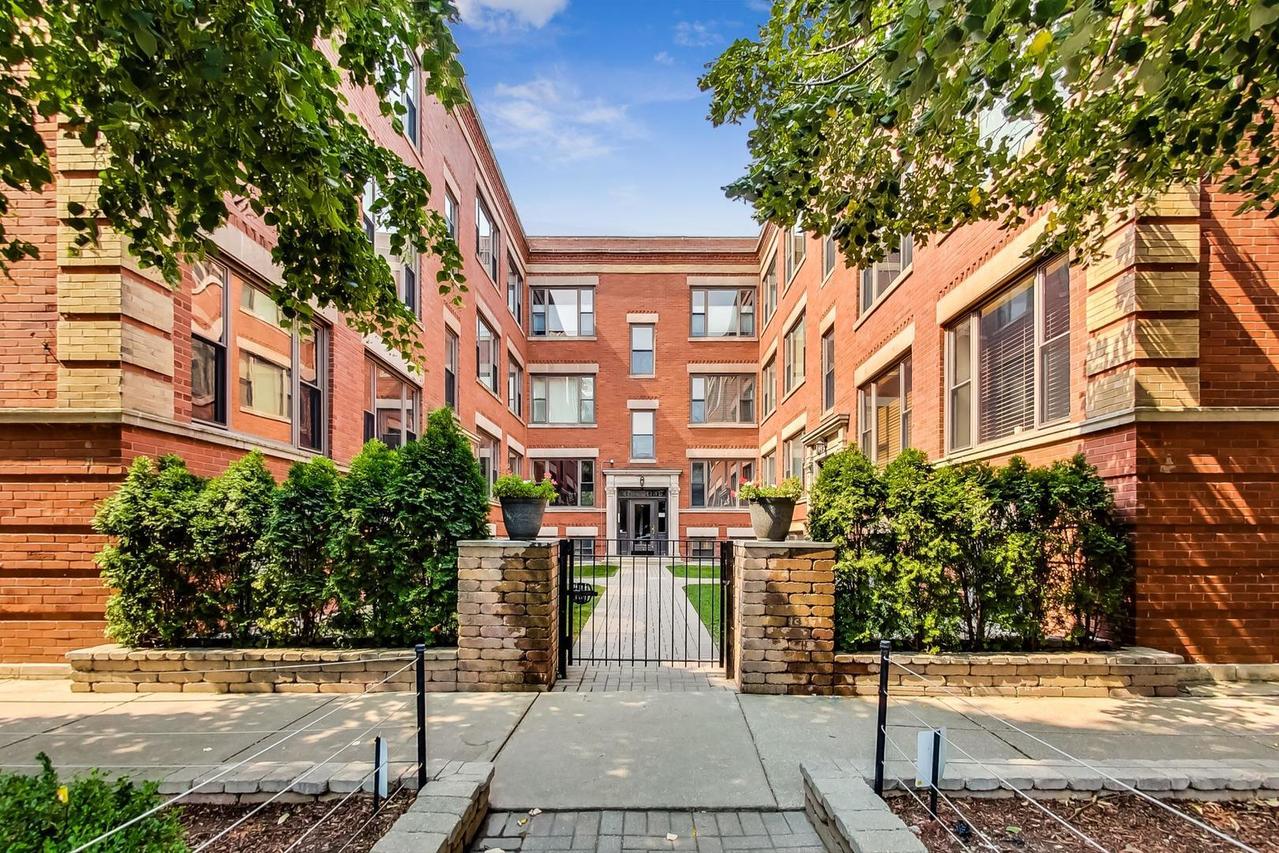 4134 N Kenmore Ave. #2, Chicago, IL 60613