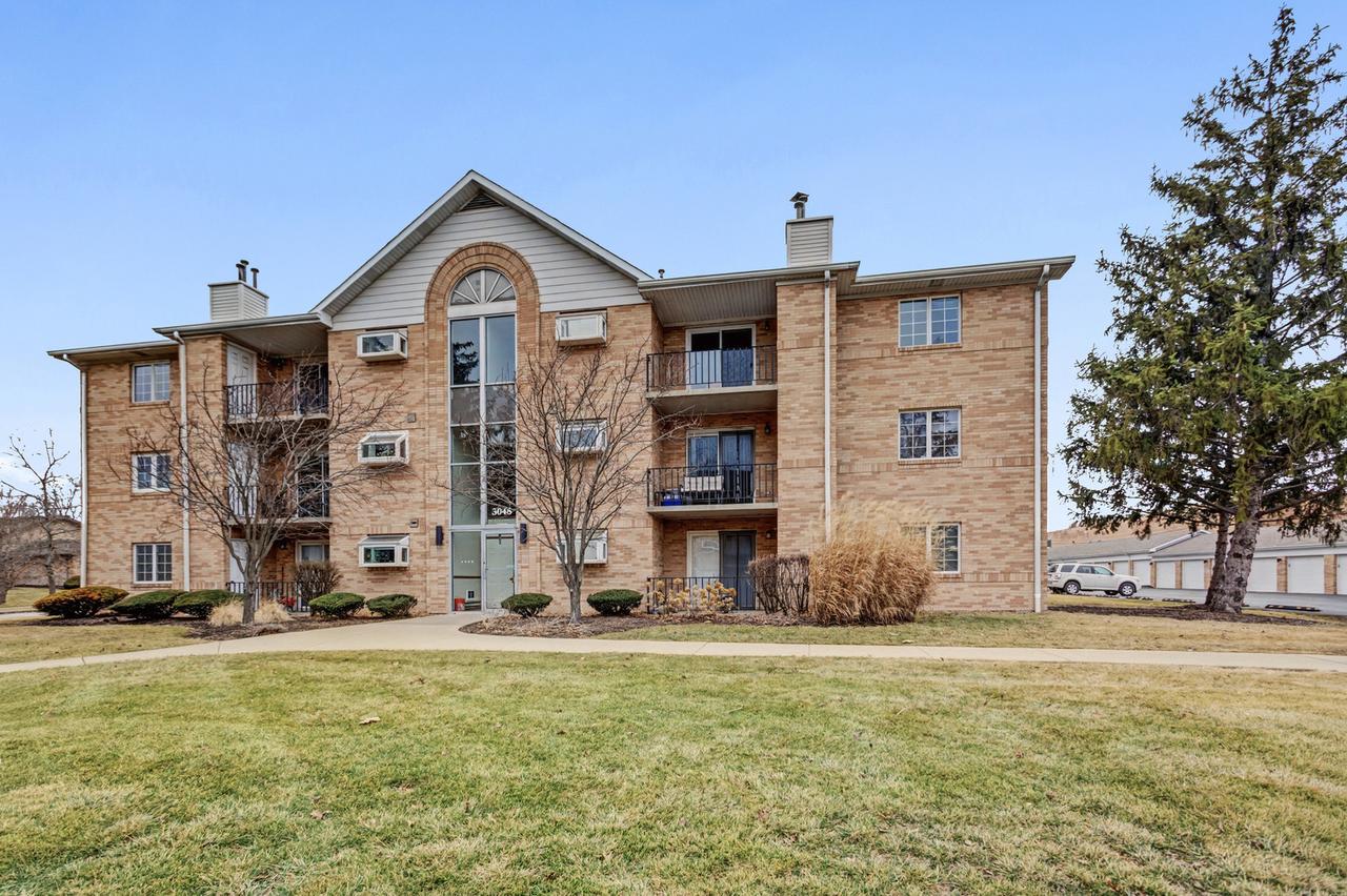 3048 Matthew Ln. #A3, Homewood, IL 60430