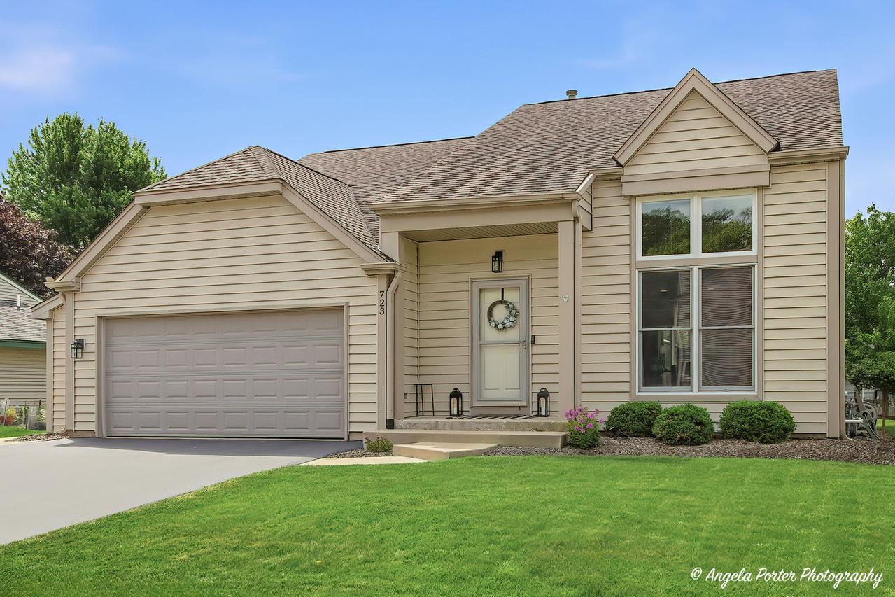 723 Edelweiss Dr., Lake Zurich, IL 60047
