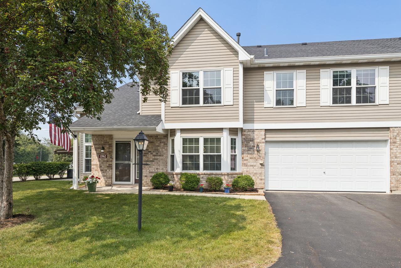13962 S Cambridge Cir., Plainfield, IL 60544