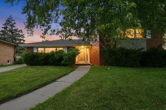 New Homes For Sale This Week That Attend Thornton Township High School: July 17th to July 23rd