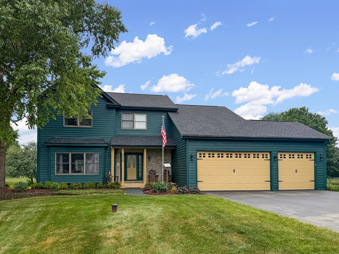 2313 S Hidden Tr., Spring Grove, IL 60081
