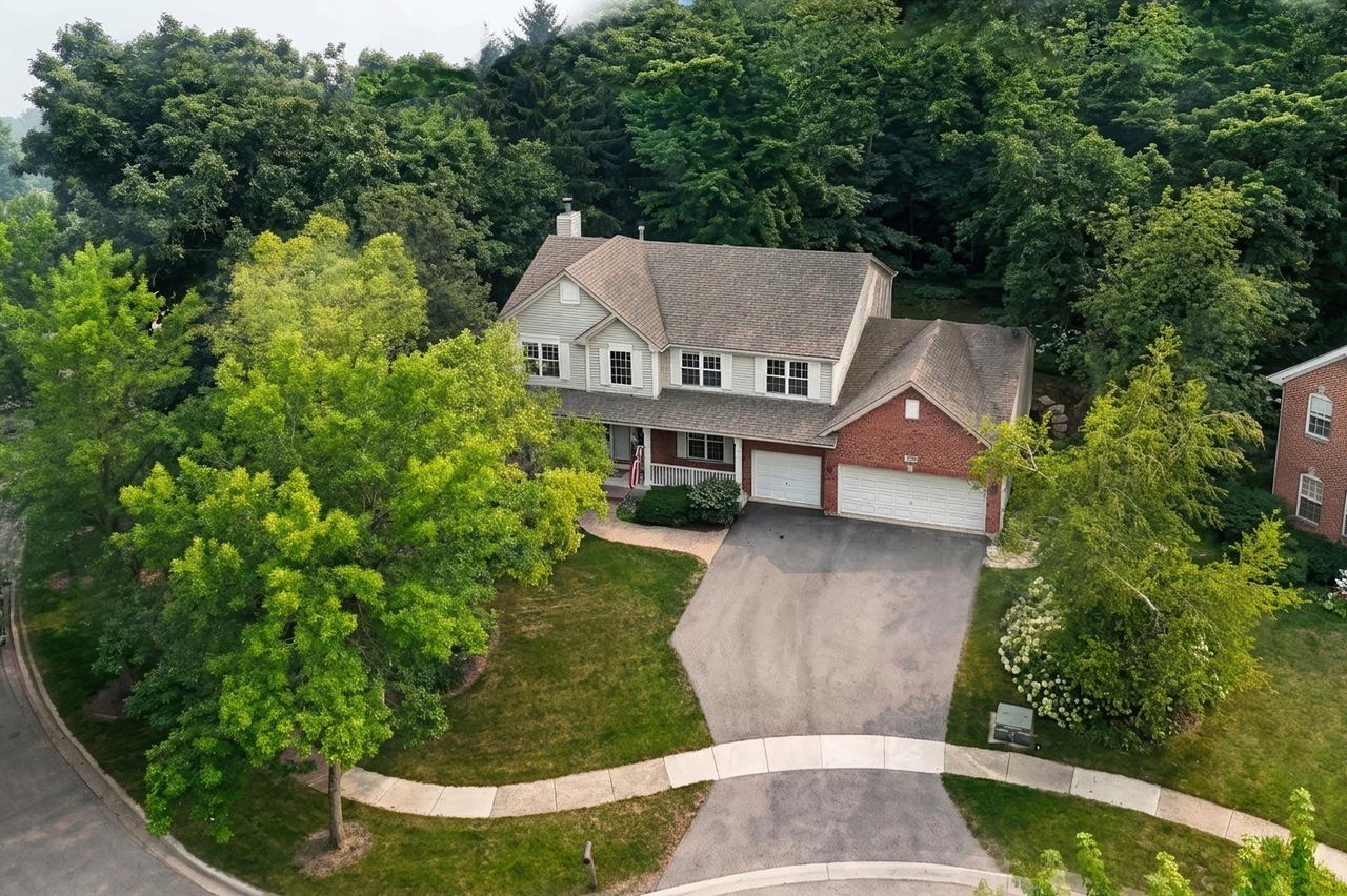 744 Strawberry Fields, Gurnee, IL 60031