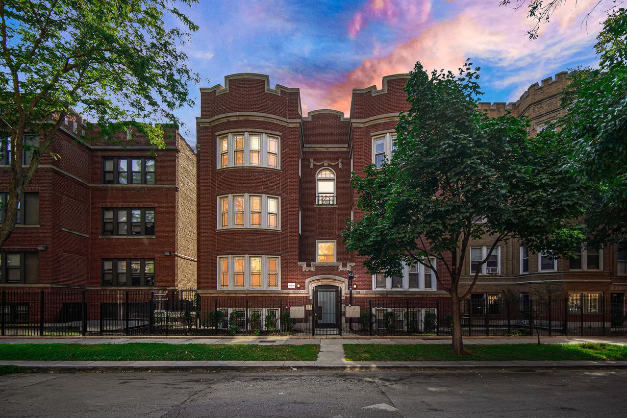 7020 S Paxton Ave. #GS, Chicago, IL 60649