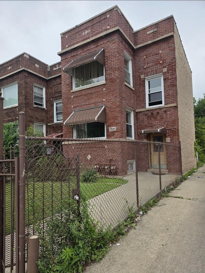 7841 S Loomis Blvd., Chicago, IL 60620
