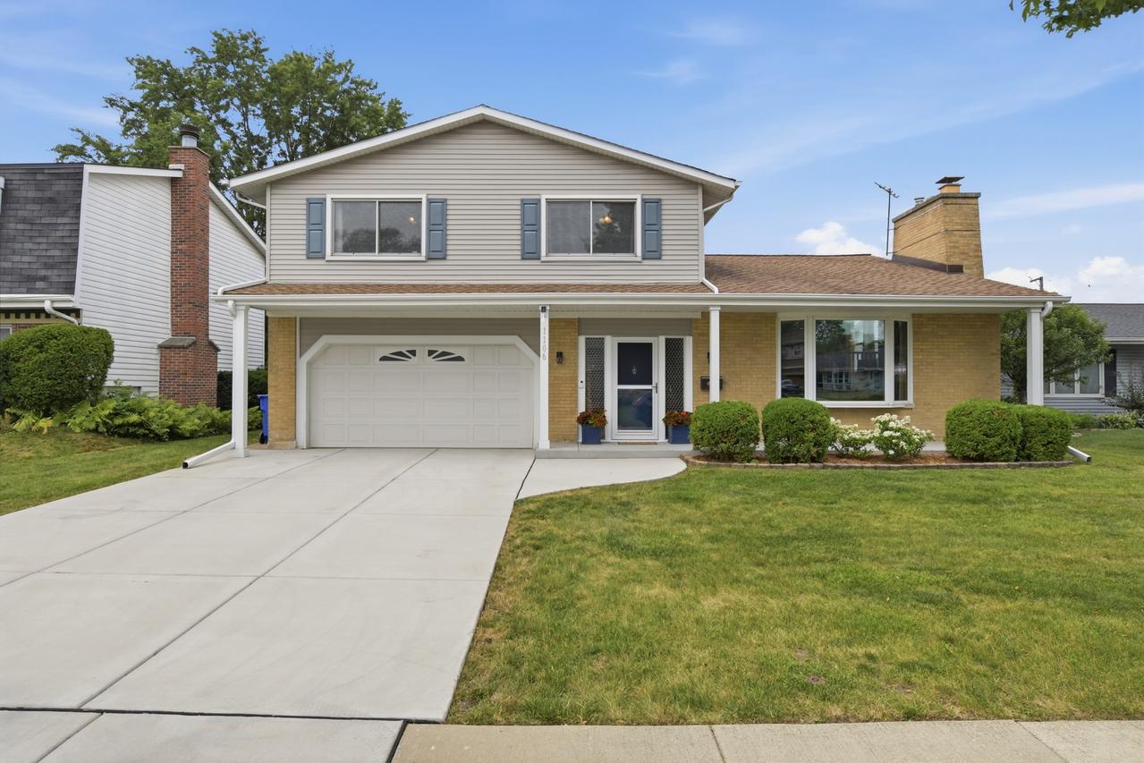 1106 S Sprucewood Dr., Mount Prospect, IL 60056